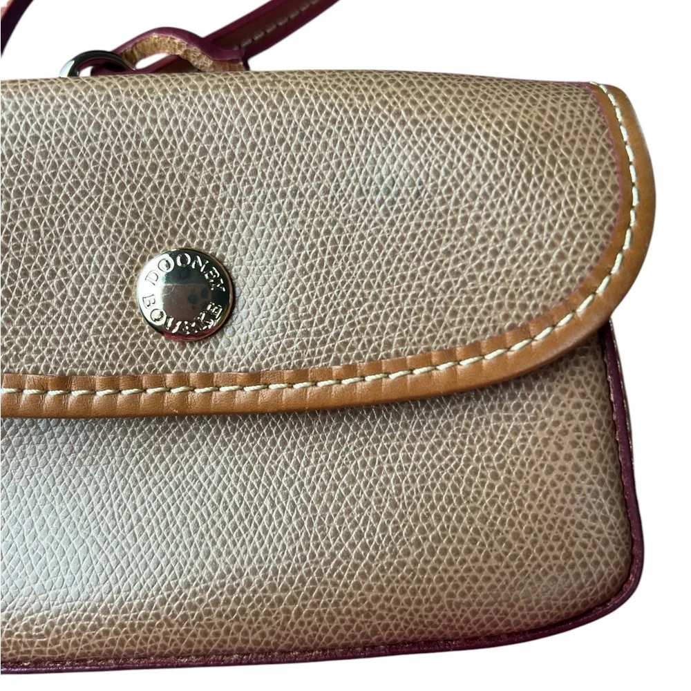 Vintage Dooney & Bourke Camel small coin Wristlet #dooney&bourke - Picture 4 of 8